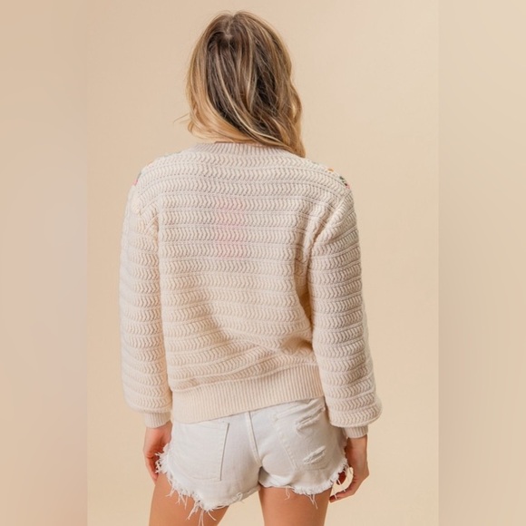 Ivory crochet knit Granny Sleeve floral flower boho bohemian sweater cardigan - Picture 4 of 8